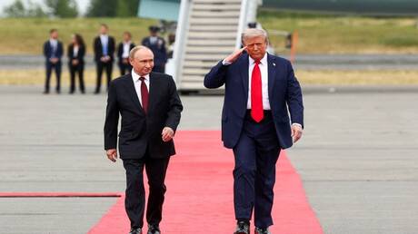 ترامب وبوتين: استمرار الاتصالات رغم التوترات