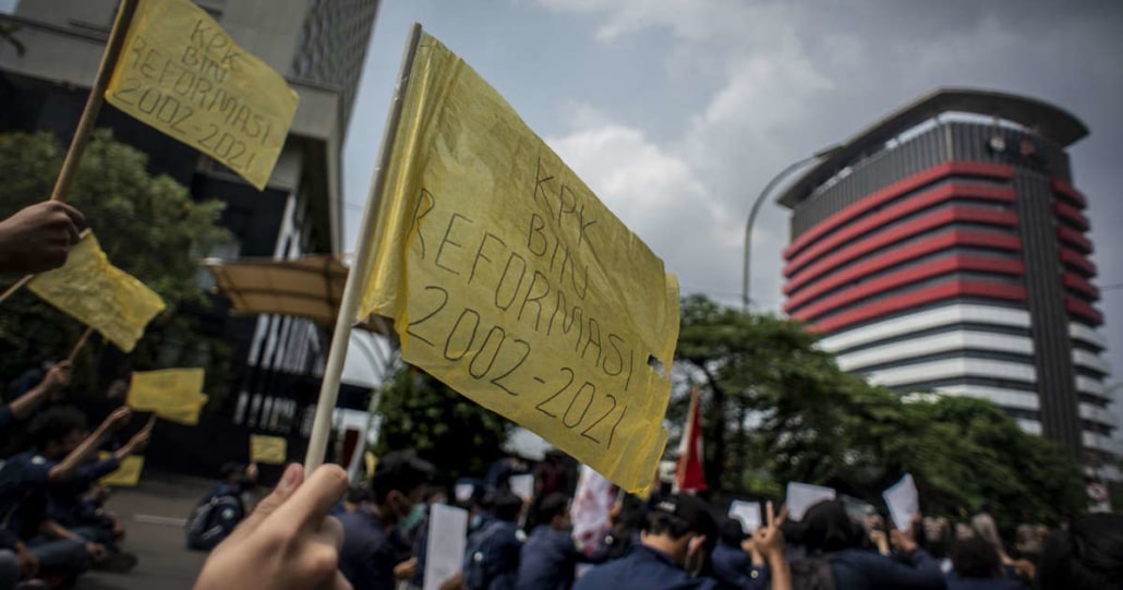 KPK تدرس قرار المحكمة بشأن خسائر الدولة