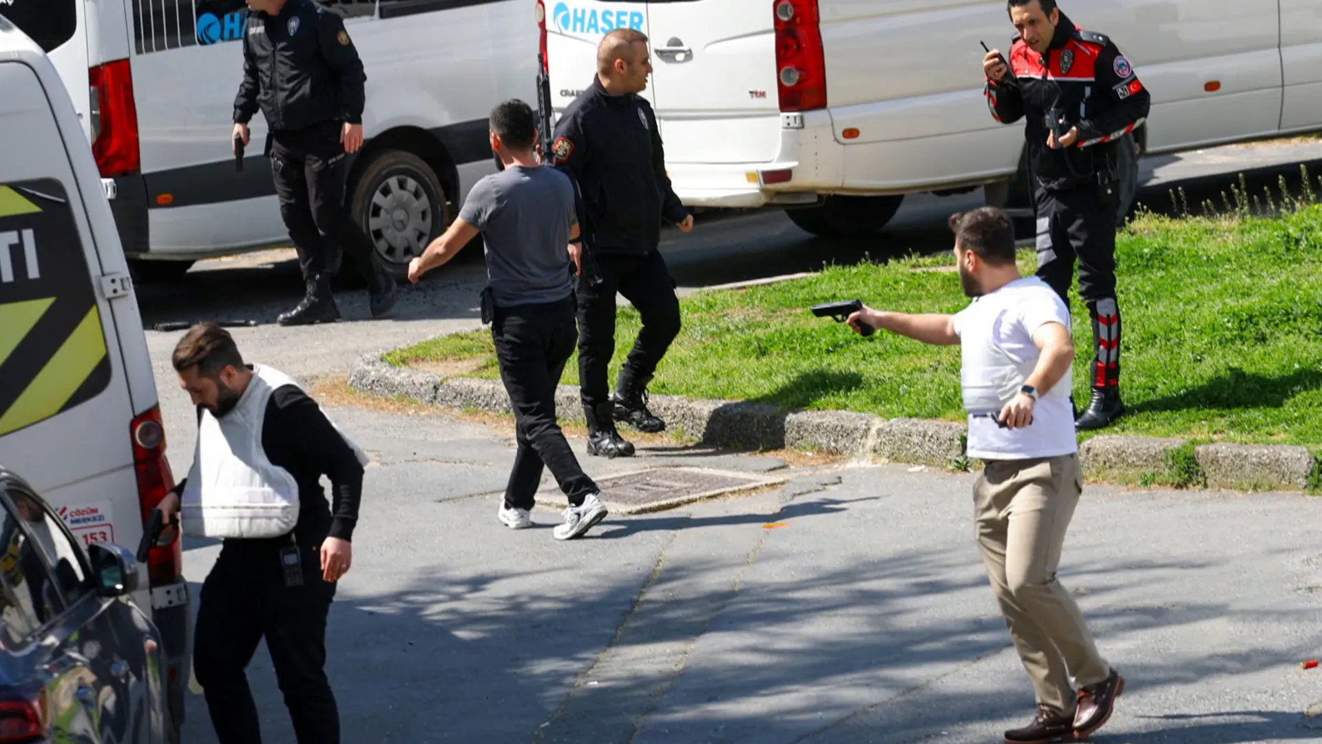 Gunfire Incident Near Israeli Consulate in Istanbul