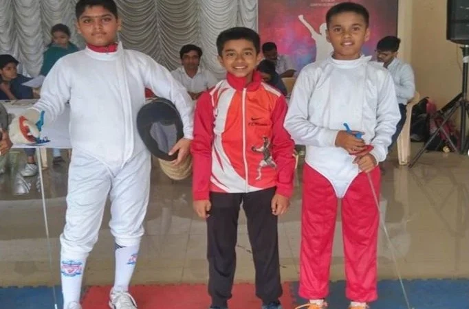 Team Al-Ula gewinnt die Diamant-Runde im Fechten