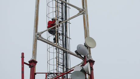 سوريا تستثمر مليار دولار في الاتصالات