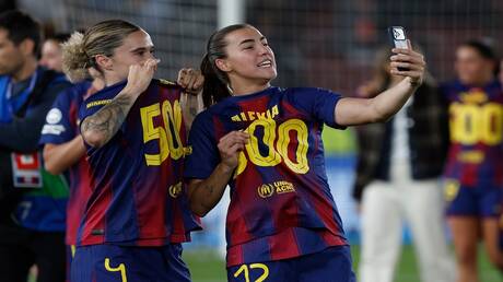 هدف مذهل من ركلة ركنية في مباراة برشلونة وليفانتي