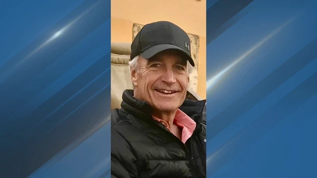 وفاة ديرك كيمبثورن حاكم أيداهو السابق