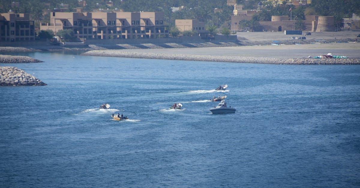 أمريكا تؤكد: مضيق هرمز ليس ملكاً لإيران