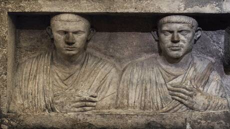 تاريخ روسيا القديم: اكتشاف تلال جنائزية جديدة