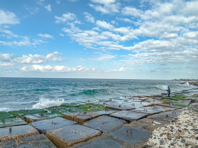 La tempête d'El-Ajooza frappe Alexandrie avec des pluies torrentielles