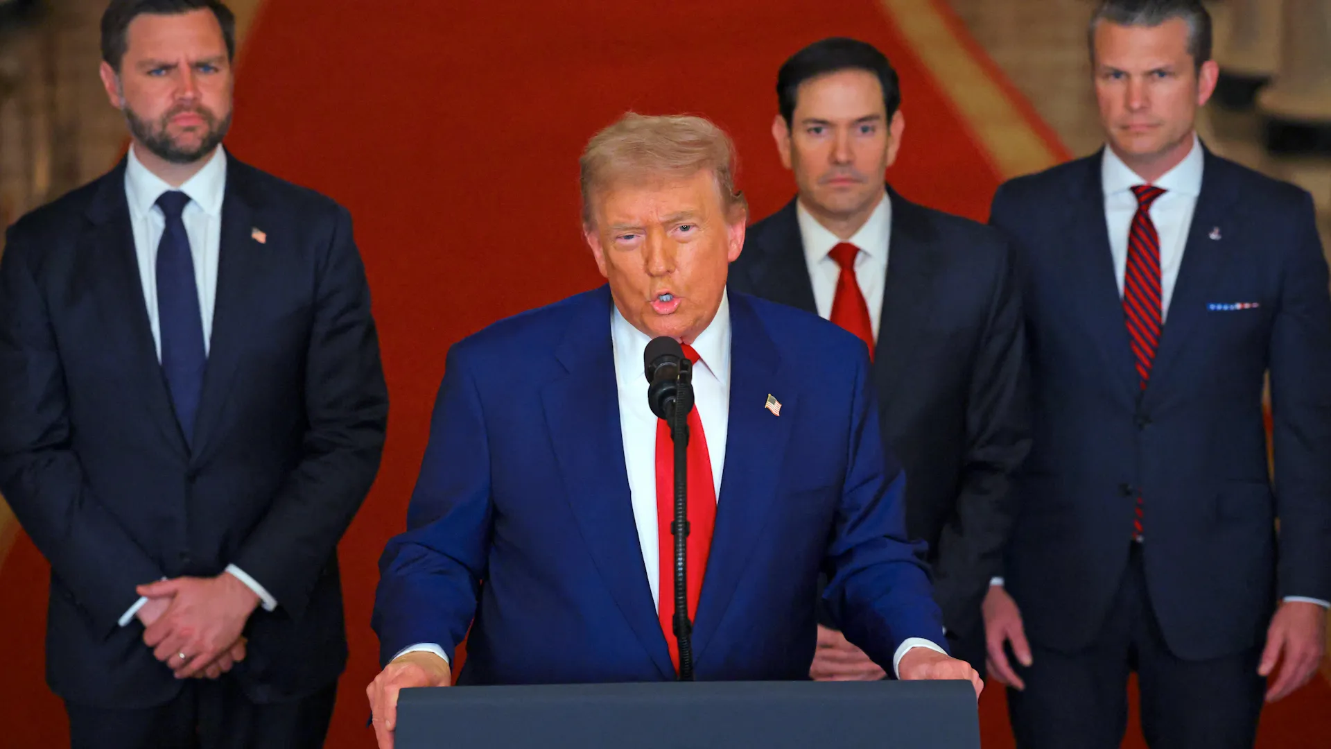 ترامب يحدد موعداً نهائياً لإيران في المفاوضات النووية