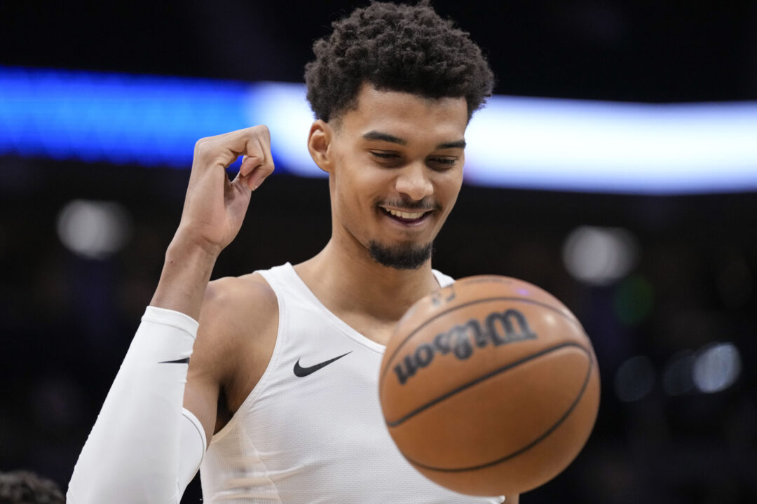 إصابة ويمبانياما وتأثيرها على سان أنطونيو سبيرز