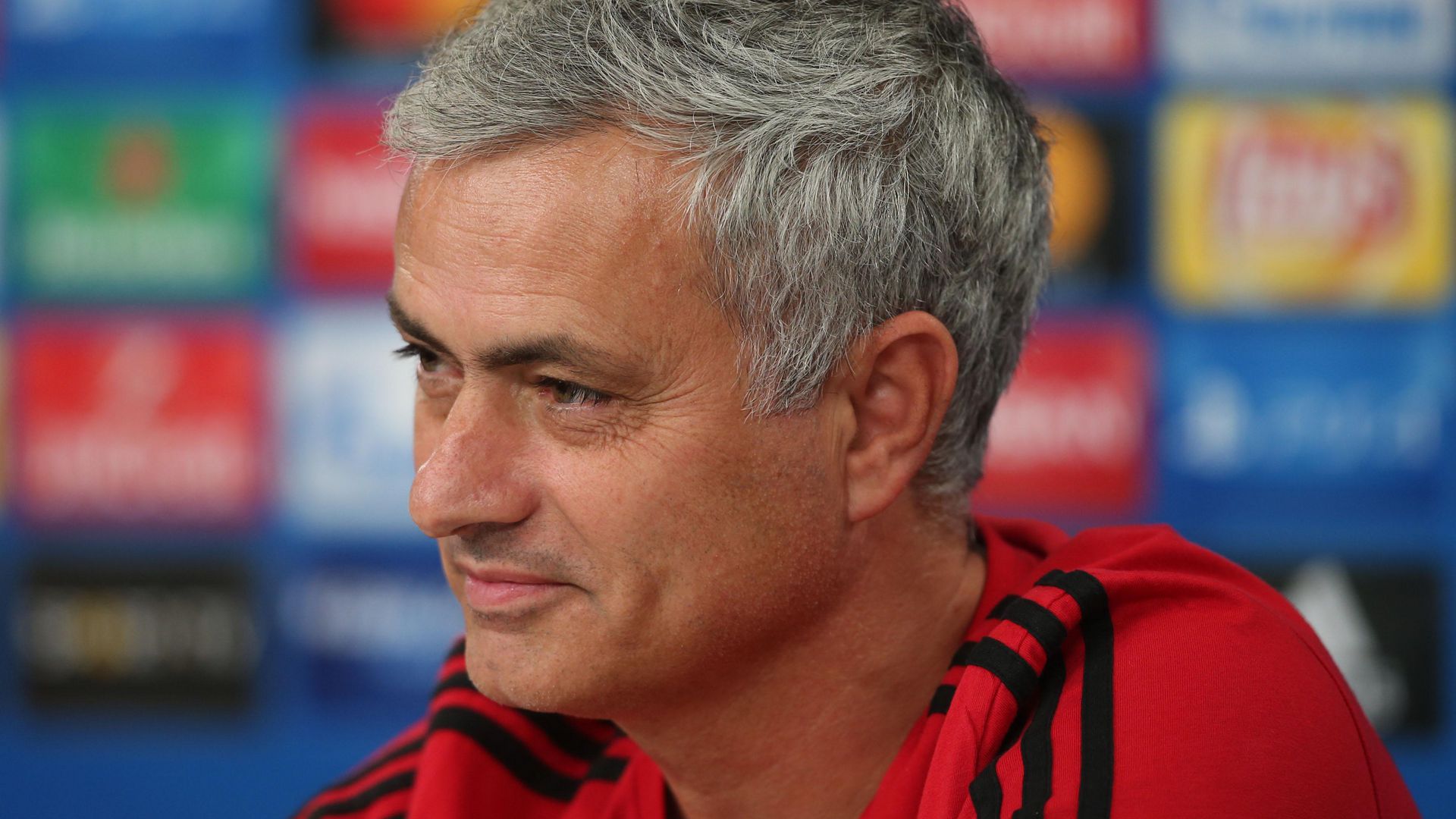 مورينيو يرد على شائعات العودة إلى ريال مدريد