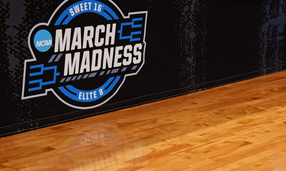 توسيع بطولة NCAA لكرة السلة إلى 76 فريقًا