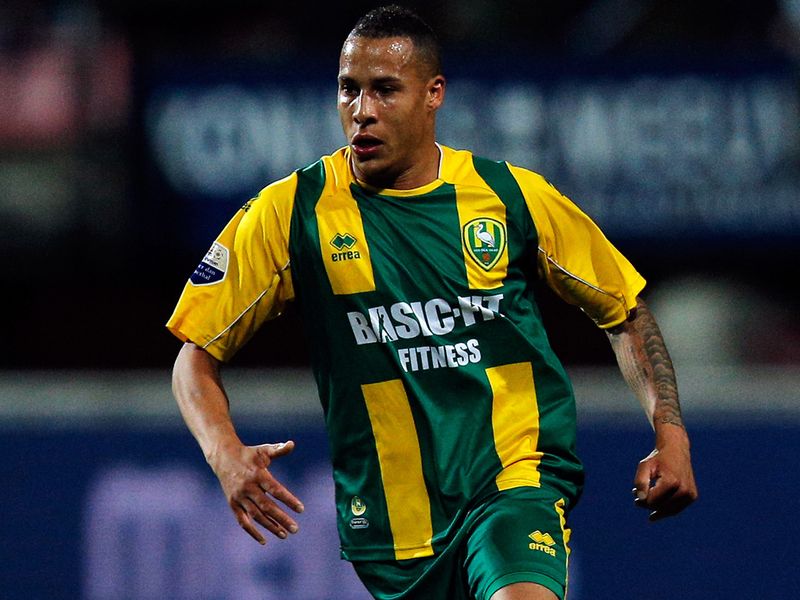 Retour de Chéry en Eredivisie après la crise du passeport