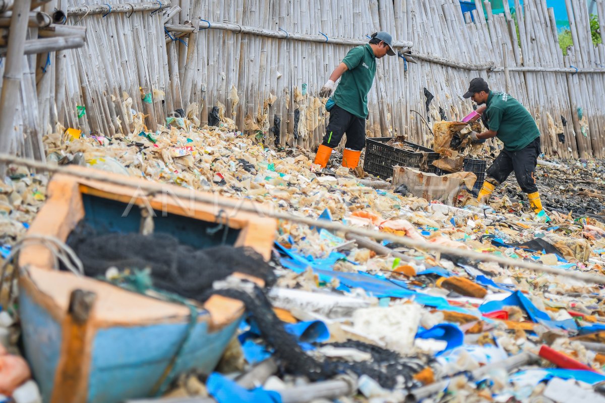 تحويل مكب النفايات في جاكرتا إلى مساحة خضراء