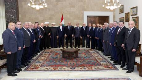 عون يحذر من الفتنة ويؤكد على التنسيق الأمني في لبنان