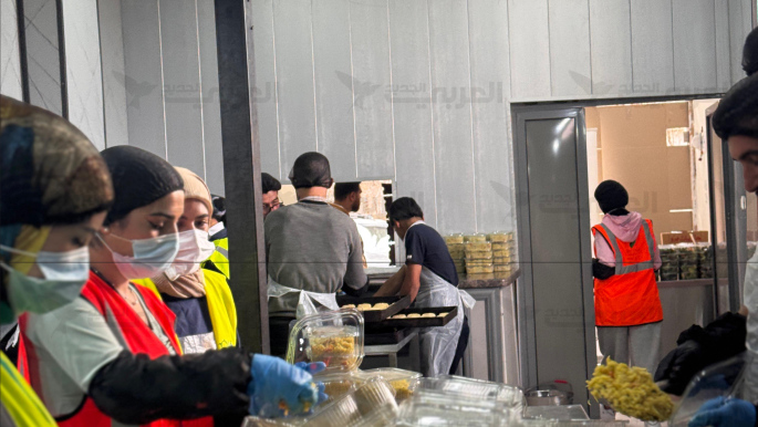 Freiwillige in Baalbek helfen Flüchtlingen