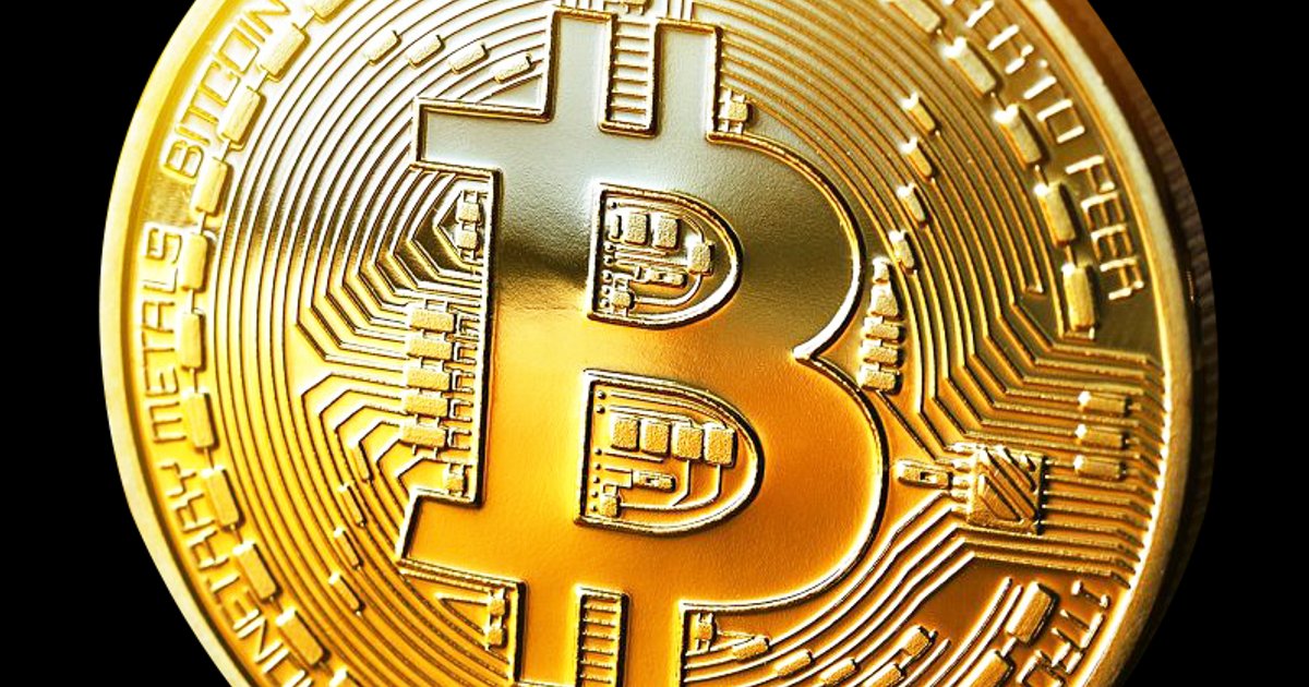 مستثمرو بيتكوين يبيعون بكثافة مع تعافي الأسعار