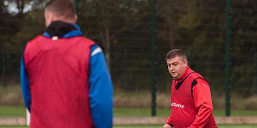 Trainer von Wrexham reicht Beschwerde wegen umstrittener Entscheidungen ein