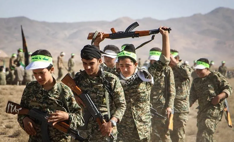 Kinderekrutierung im Iran: schwerwiegender Verstoß gegen Menschenrechte