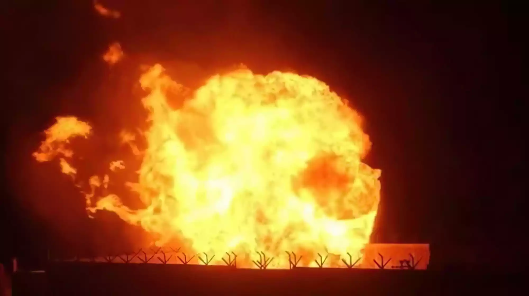 انفجارات في طهران وكرج وتأثيرها على المنطقة