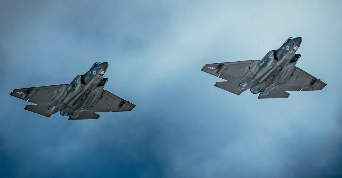 غارات أمريكية إسرائيلية على إيران قبيل انتهاء مهلة ترامب