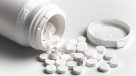 سحب مسكن ألم شائع في بريطانيا بسبب نقص معلومات السلامة