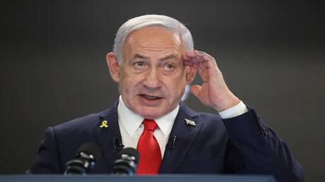 إسرائيل تعلن عن هجوم على المصانع البتروكيماوية الإيرانية