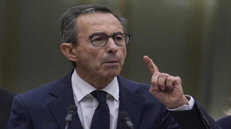 ريتايو يهاجم سياسة ماكرون تجاه الجزائر