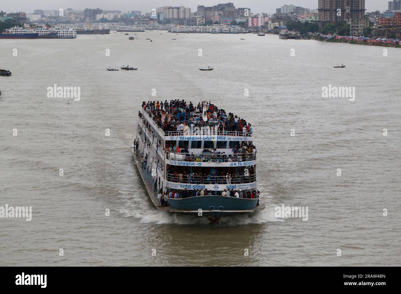 Increase in Ship Passengers in Indonesia During Eid al-Adha