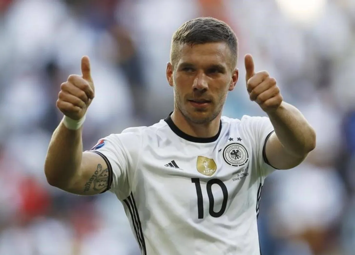 Podolski aims to acquire Gornik Zabrze Polish club