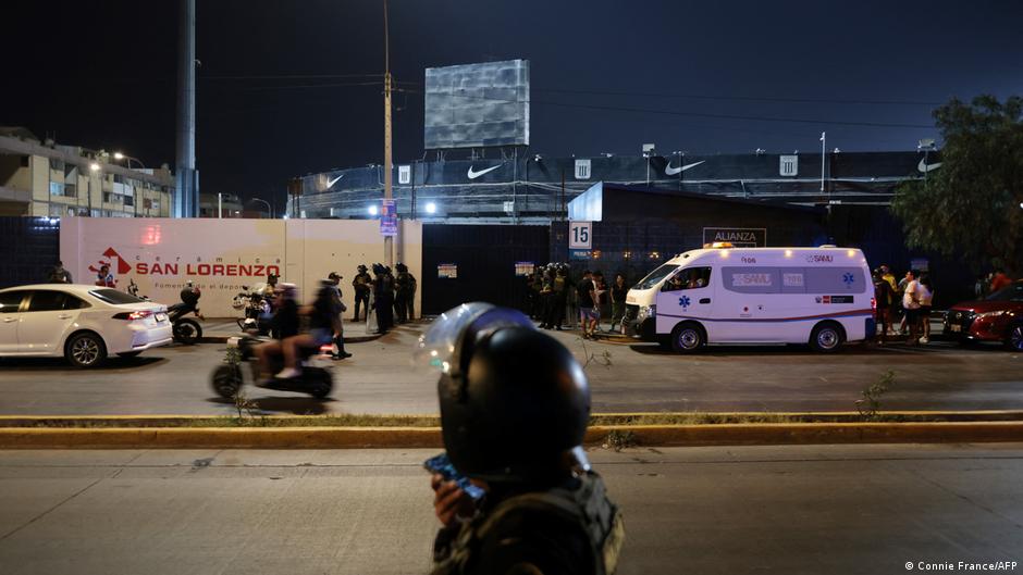 Bousculade à Lima : un mort et des blessés