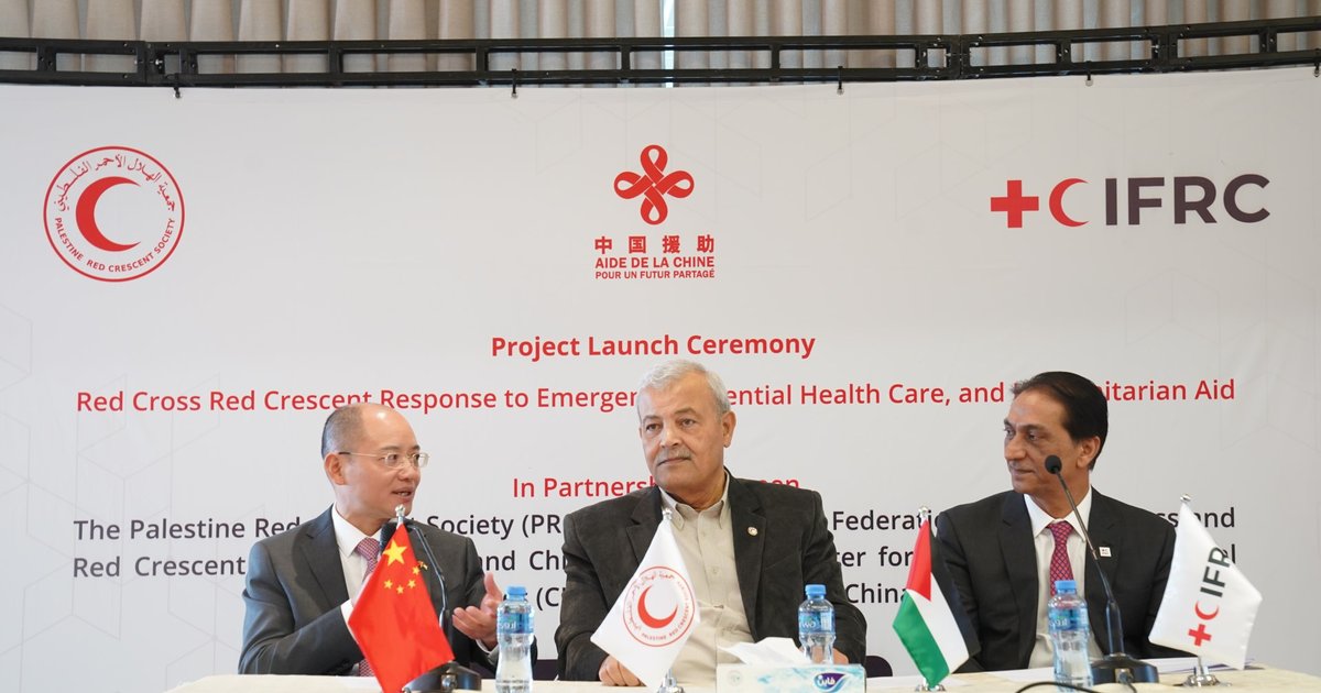 قافلة زاد العزة 172 توصل 44 ألف سلة غذائية