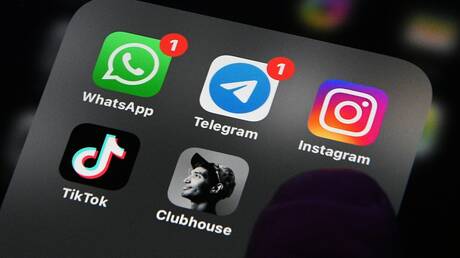 Französischer Senat diskutiert Verbot sozialer Medien