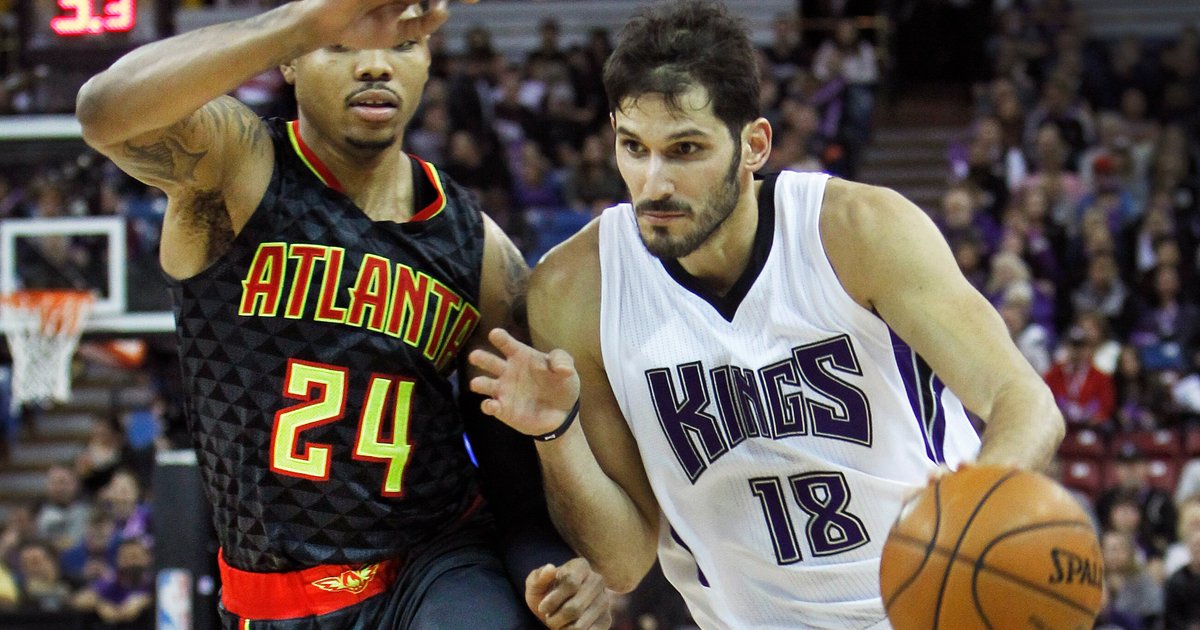 Les Hawks battent les Kings et Snyder atteint 500 victoires