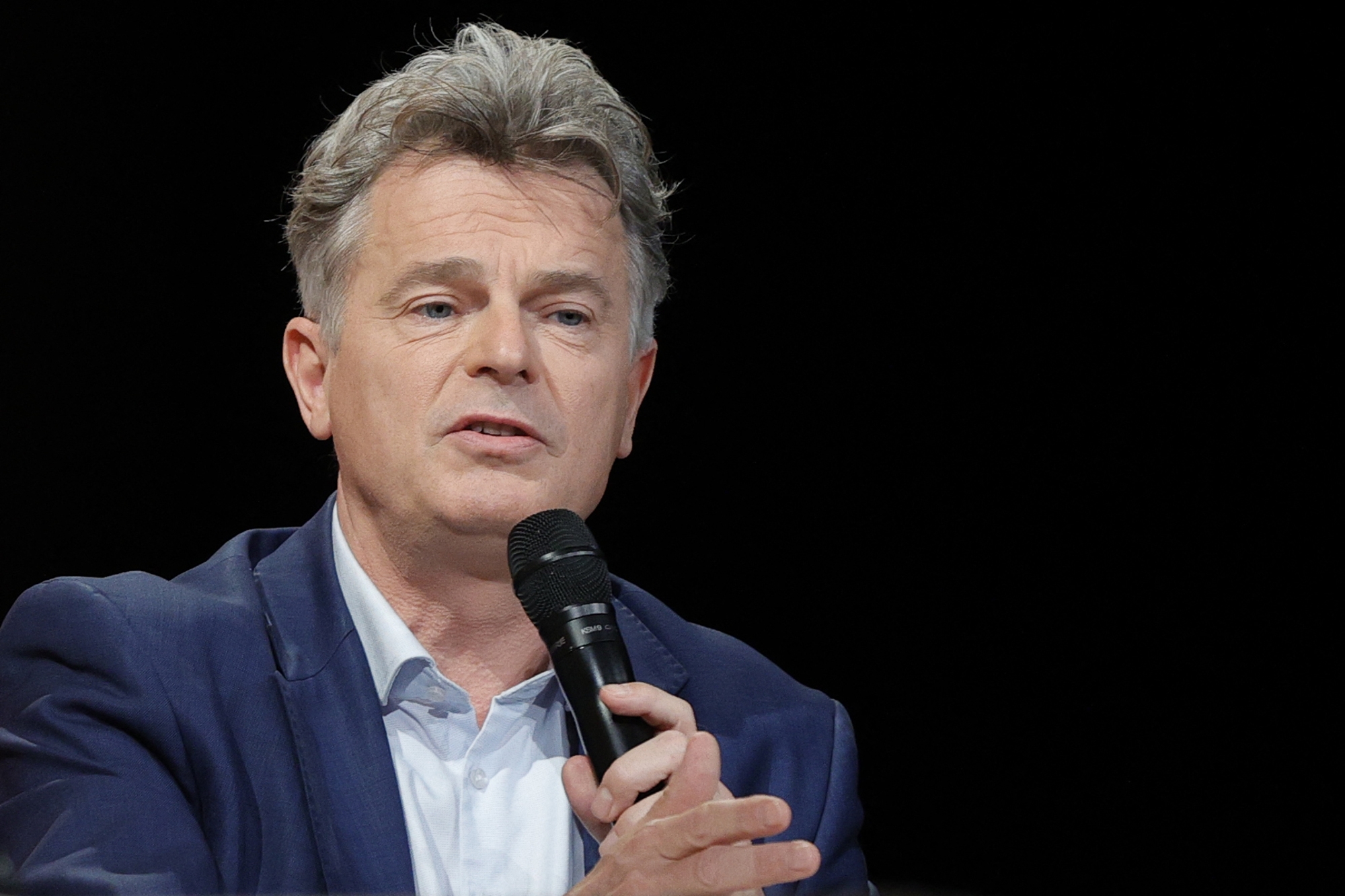 رفض رُوسيل التحالف مع LFI في انتخابات 2027