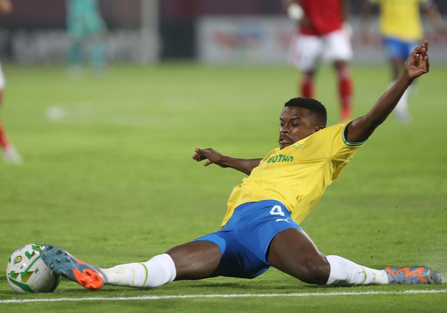 الأهلي يهزم داكار السنغالي في تصفيات الأندية الإفريقية