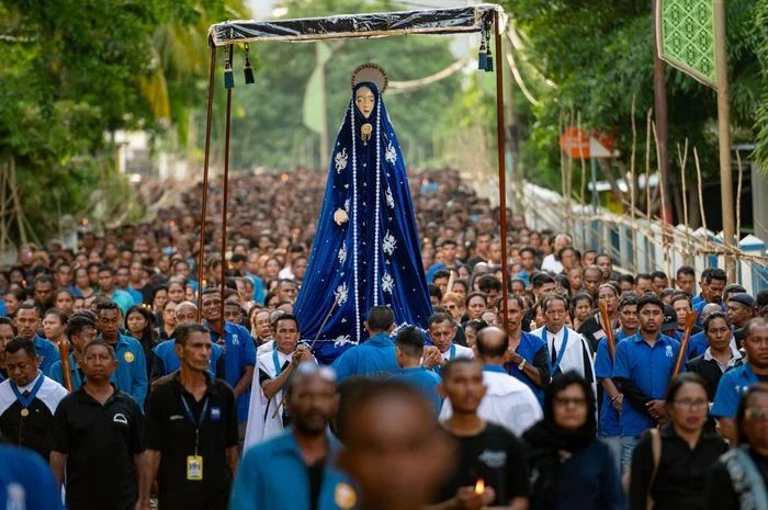 Semana Santa في لارانتيكا: تقاليد واحتفالات