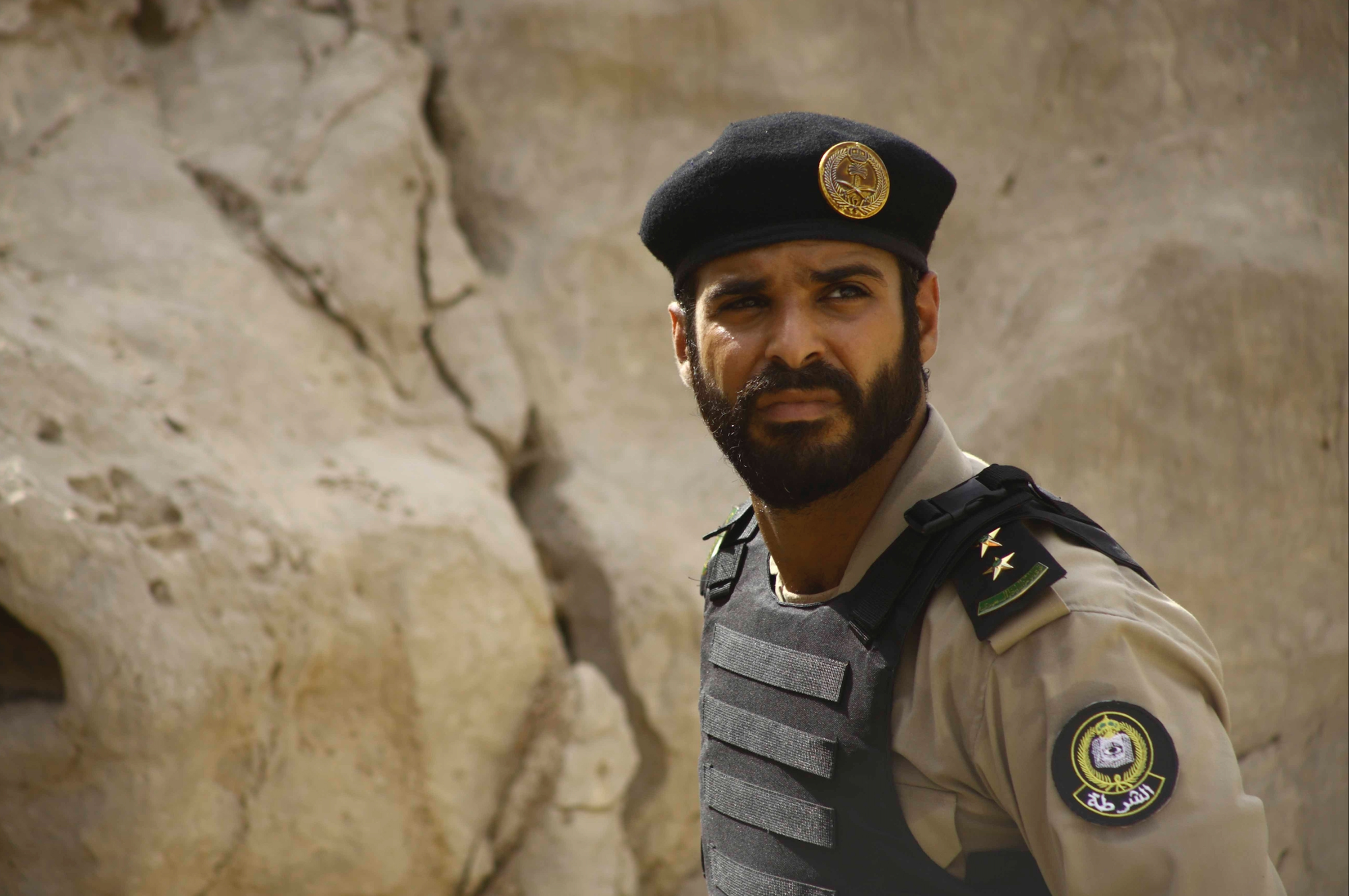 فيلم "الرشاش" يروي قصة بطل الكتيبة 103 صاعقة