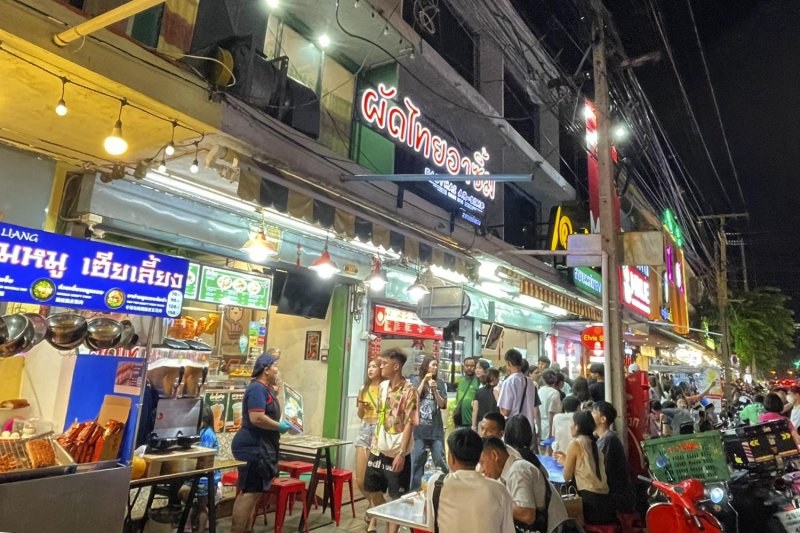 تراجع مبيعات المطاعم في تايلاند خلال عطلة سونغكران