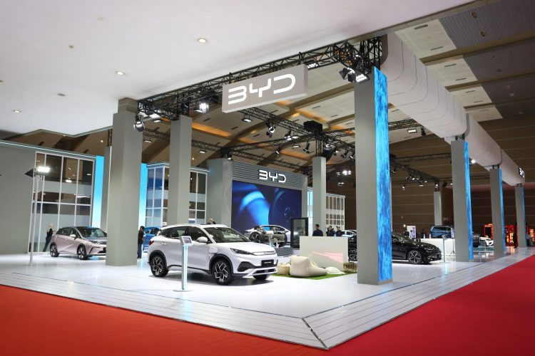 البرازيل تُدرج BYD الصينية في قائمة العار بسبب انتهاكات العمل