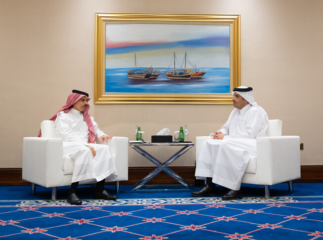 جهود قطر والسعودية لخفض التصعيد في النزاع الأمريكي الإيراني