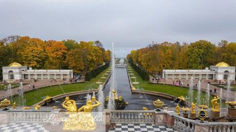 افتتاح موسم النوافير في بيترغوف