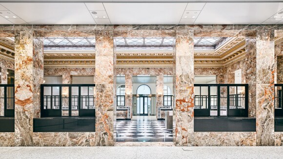 تأثير الحصار في مضيق هرمز على استثمارات الذكاء الاصطناعي