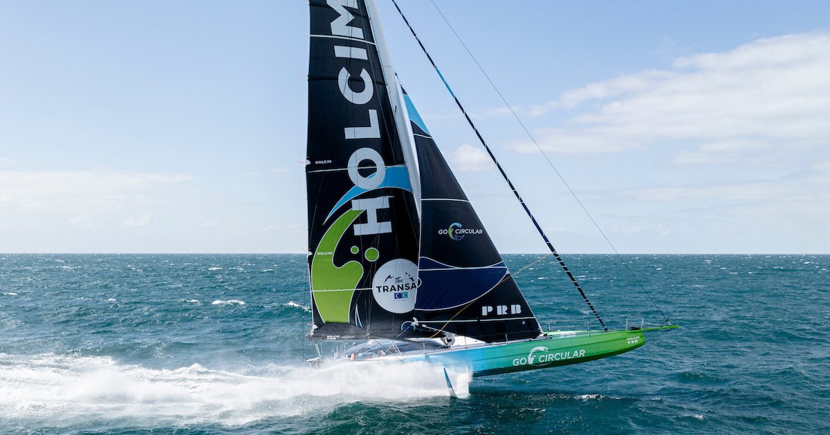 Guirec Soudée réalise un tour du monde à l'envers