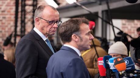 Criticism of Macron's Plan to Send Aircraft Carrier to Cyprus