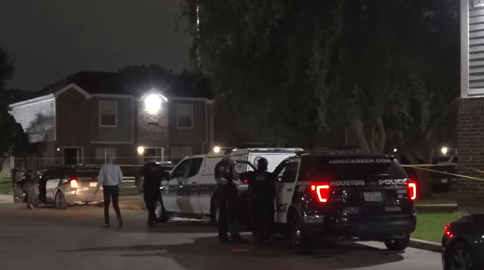 سائق بيتزا أمريكي يحصل على مكافأة إنسانية ملهمة