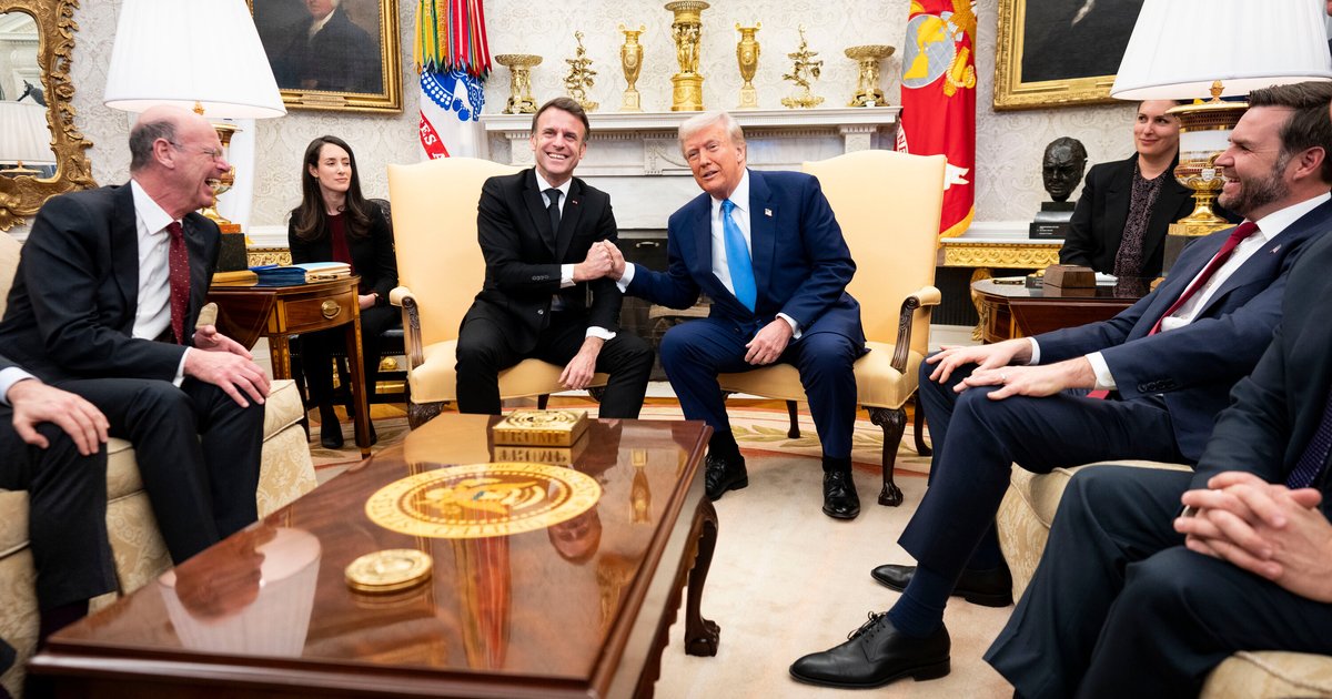 Macron appelle à l'autonomie des grandes puissances