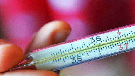 أسباب الحمى الخفيفة ومتى تصبح خطيرة