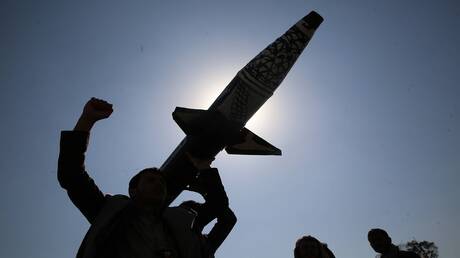 Iran transfère des dirigeants du Corps des Gardiens à Houthis