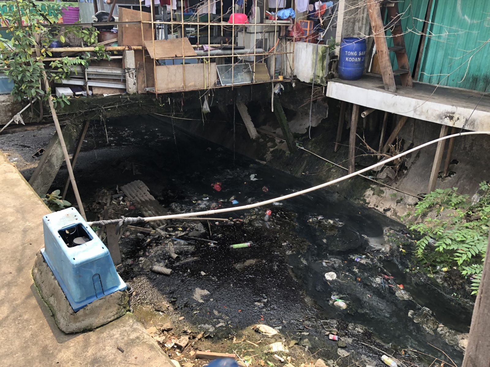 تحسين خدمات المياه في جاكرتا: مشروع قانون جديد