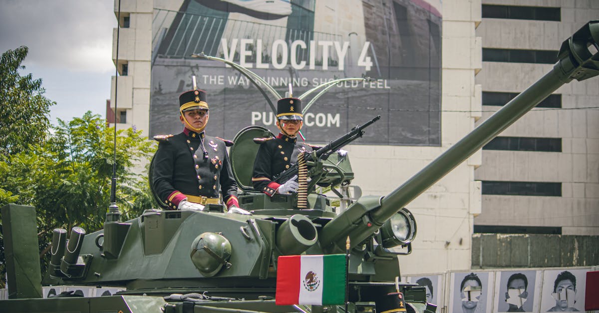 Trump menace l'Iran de sanctions militaires sévères