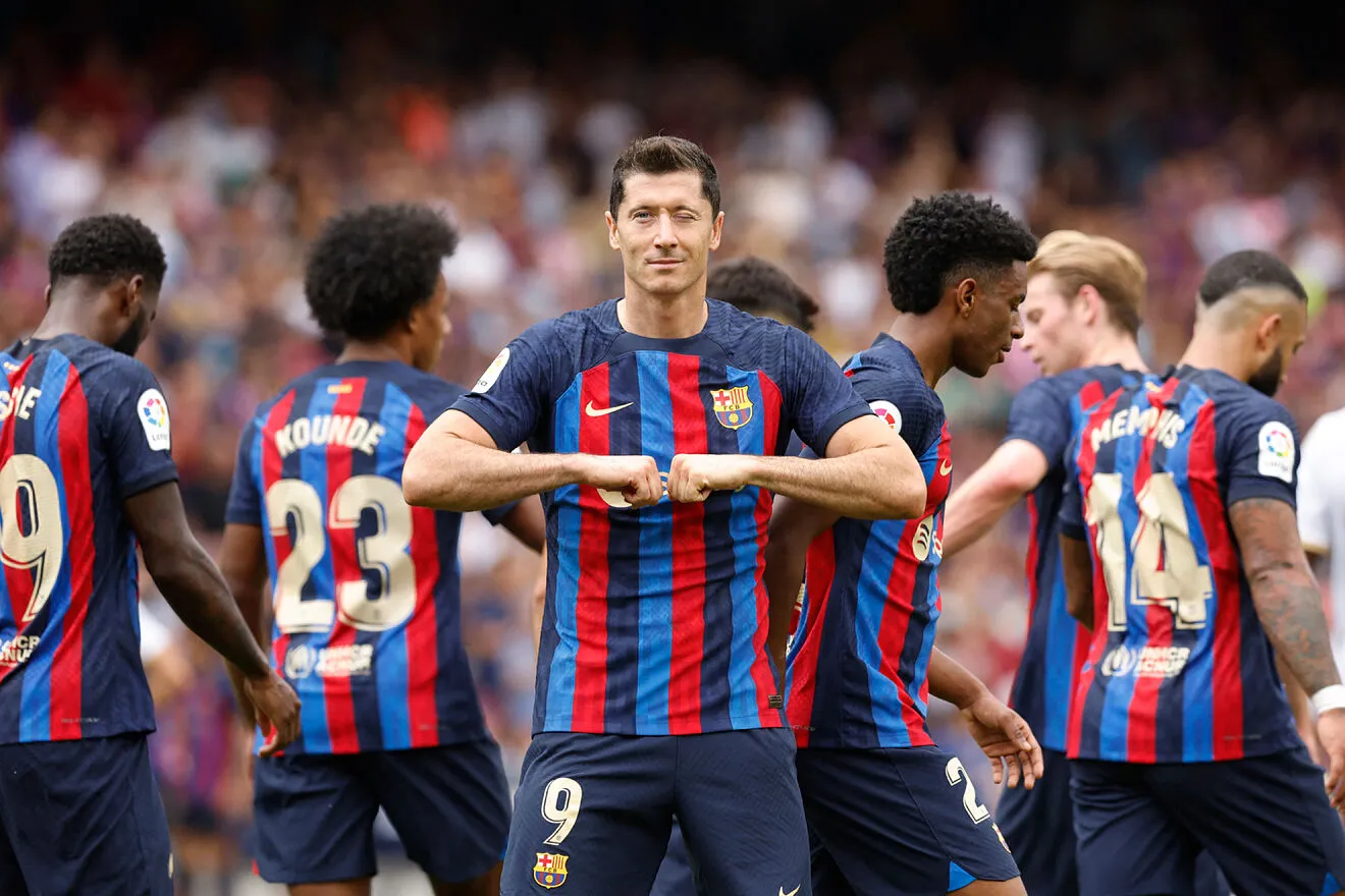 مواجهة أتلتيكو مدريد وبرشلونة في الدوري الإسباني